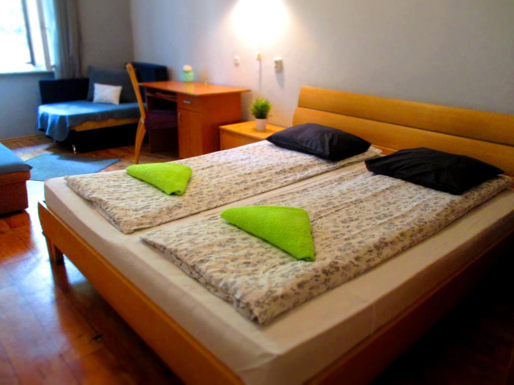 Hostel Al Fresco Kraków Eksteriør billede